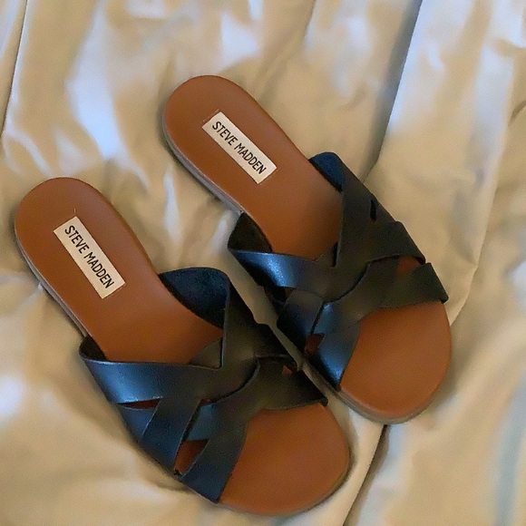 Steve Madden size 7 - Picture 1 of 2